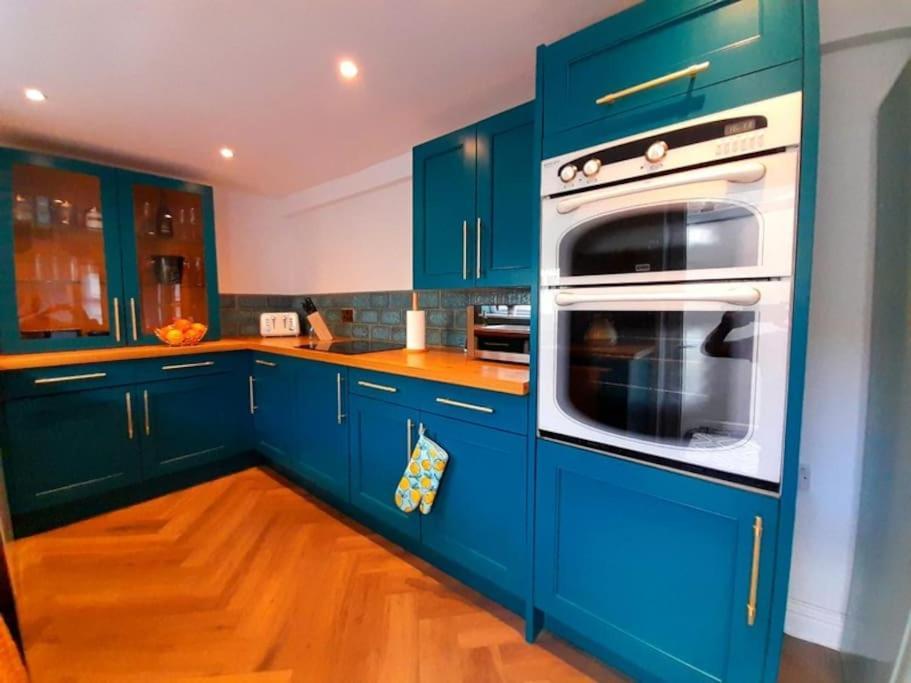 Sea View Cottage In Dorset, פורטלנד מראה חיצוני תמונה